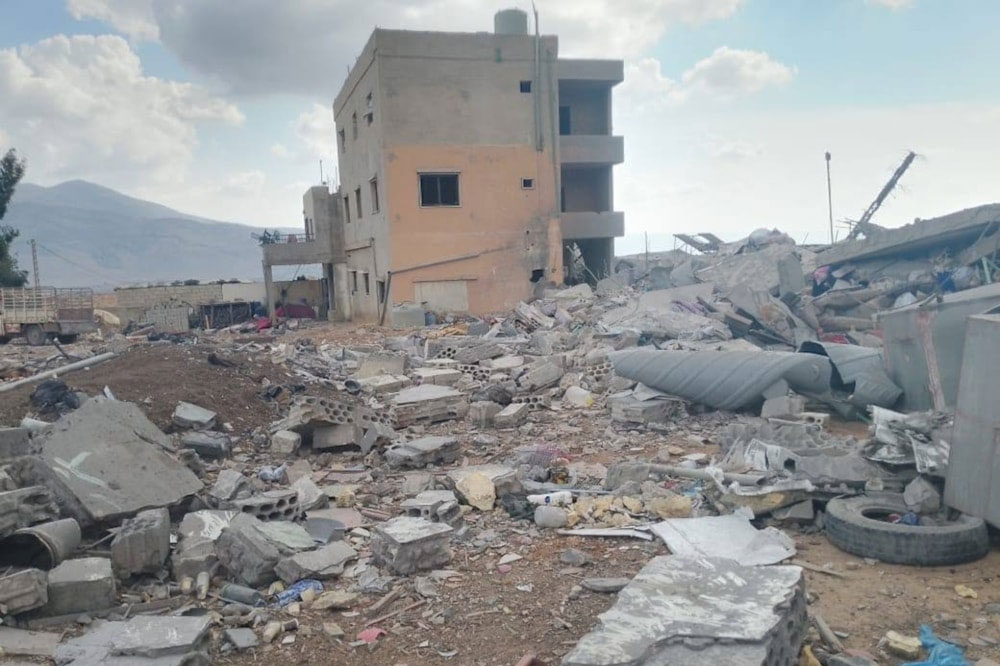 Yaşarsak göreceğiz